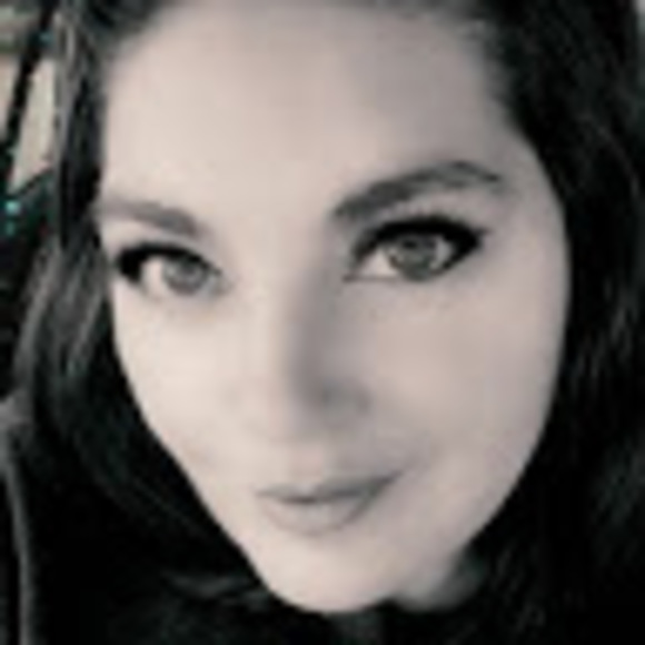 Meet your Posher, Chenoa - Picture 1 of 1